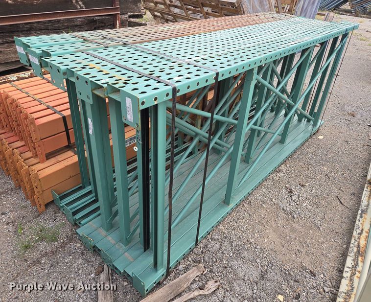 image for item EV1635 Pallet racking 