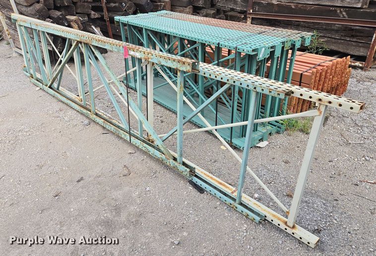 image for item EV1635 Pallet racking 