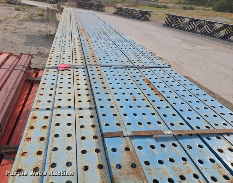 image for item EV1636 Pallet racking 