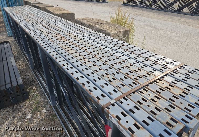 image for item EV1637 Pallet racking 