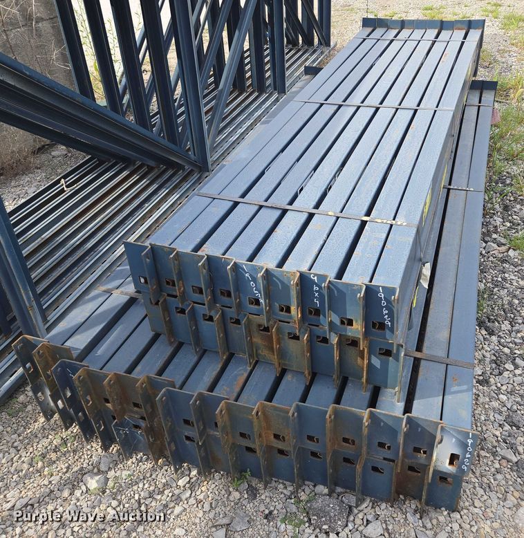 image for item EV1637 Pallet racking 