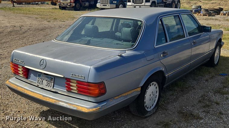 image for item EV1662 1987 Mercedes-Benz  300 SDL Turbo 