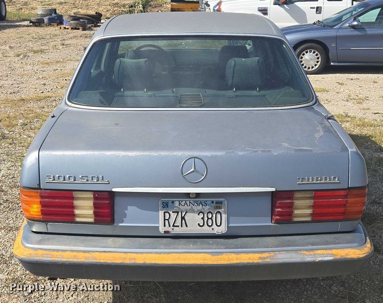 image for item EV1662 1987 Mercedes-Benz  300 SDL Turbo 