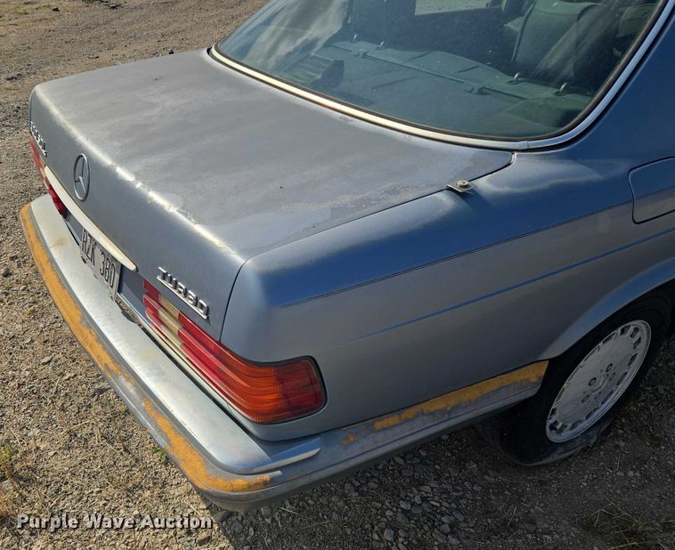 image for item EV1662 1987 Mercedes-Benz  300 SDL Turbo 