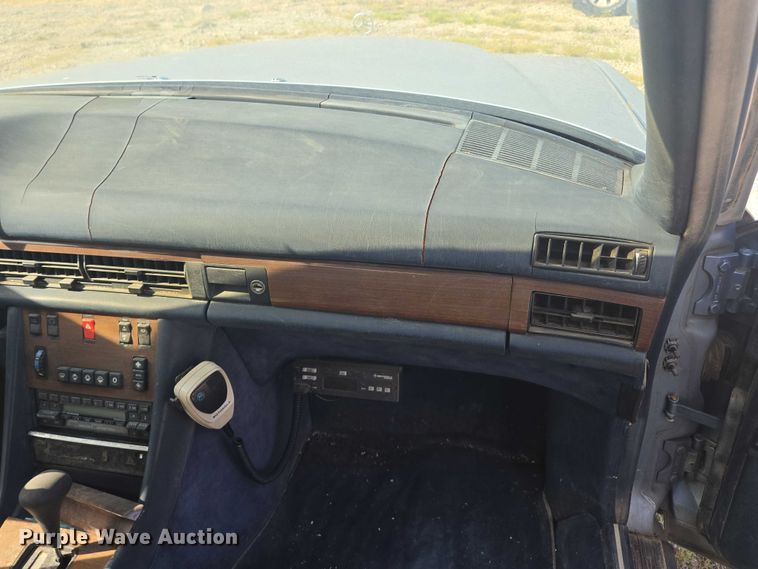 image for item EV1662 1987 Mercedes-Benz  300 SDL Turbo 