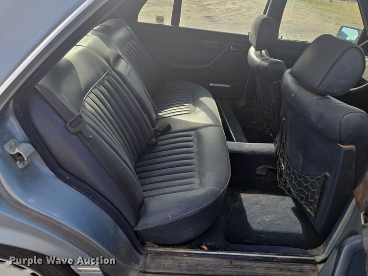 image for item EV1662 1987 Mercedes-Benz  300 SDL Turbo 