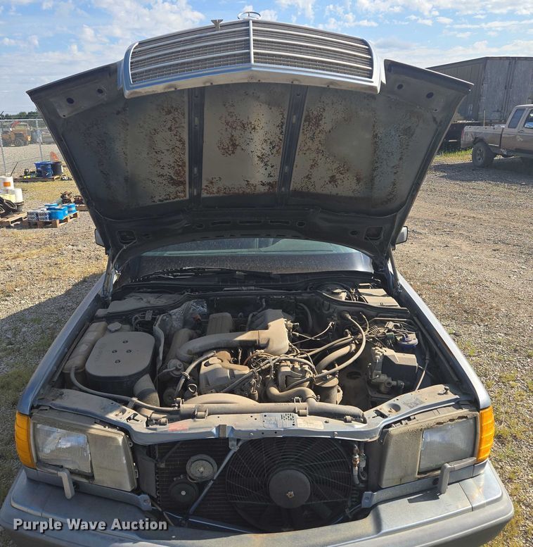 image for item EV1662 1987 Mercedes-Benz  300 SDL Turbo 