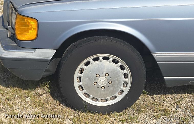 image for item EV1662 1987 Mercedes-Benz  300 SDL Turbo 