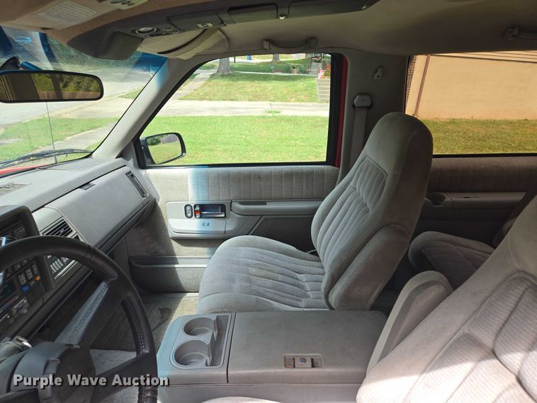 image for item EV1713 1993 Chevrolet K1500 Blazer SUV