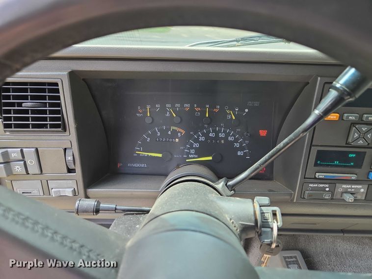 image for item EV1713 1993 Chevrolet K1500 Blazer SUV