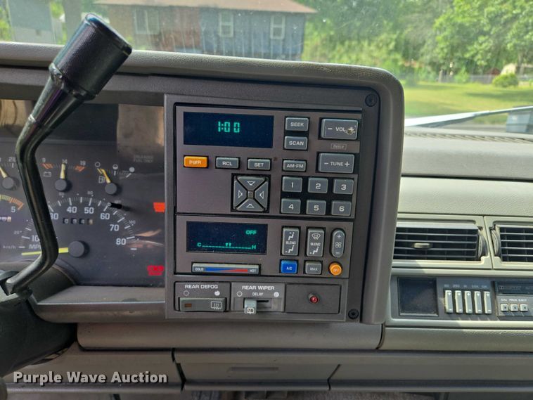 image for item EV1713 1993 Chevrolet K1500 Blazer SUV