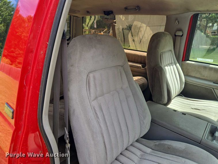 image for item EV1713 1993 Chevrolet K1500 Blazer SUV