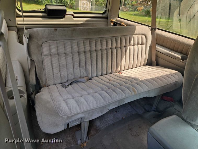 image for item EV1713 1993 Chevrolet K1500 Blazer SUV