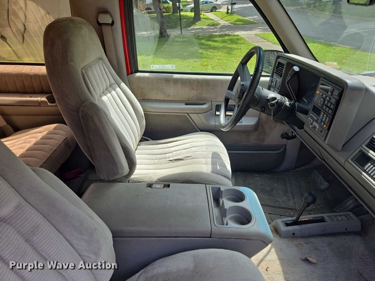 image for item EV1713 1993 Chevrolet K1500 Blazer SUV