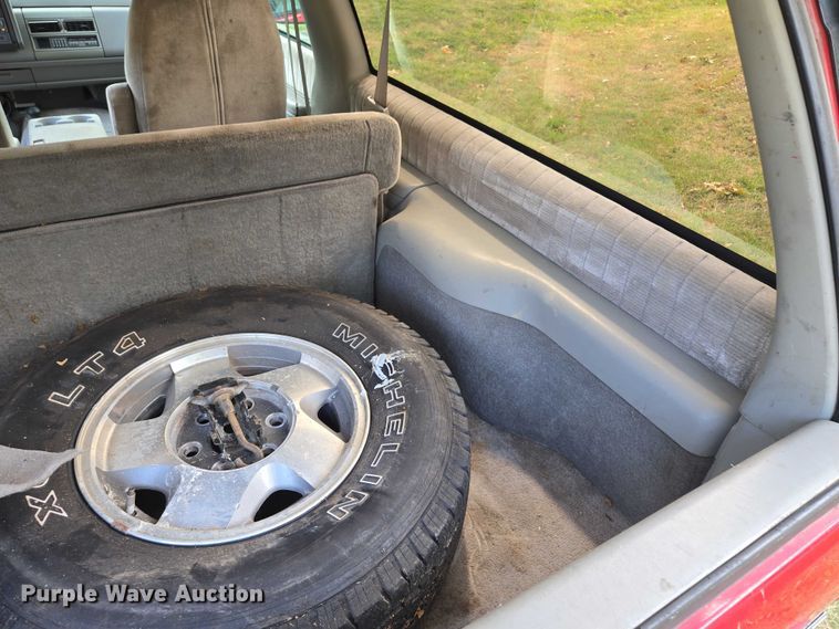 image for item EV1713 1993 Chevrolet K1500 Blazer SUV