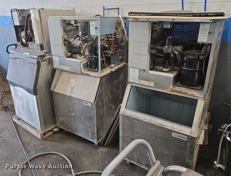 image for item EV1726 (3) ice machines