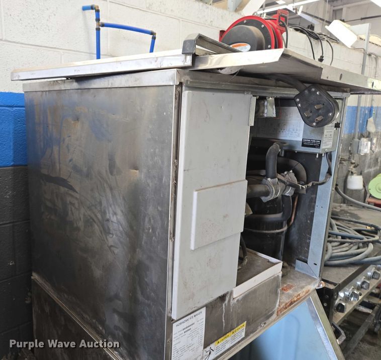 image for item EV1726 (3) ice machines