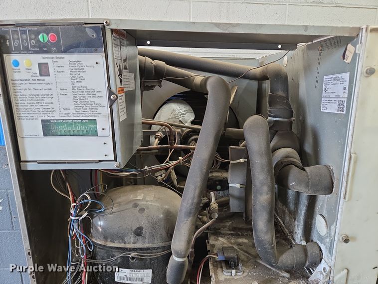 image for item EV1726 (3) ice machines