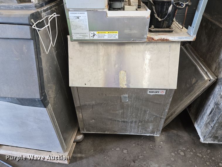 image for item EV1726 (3) ice machines