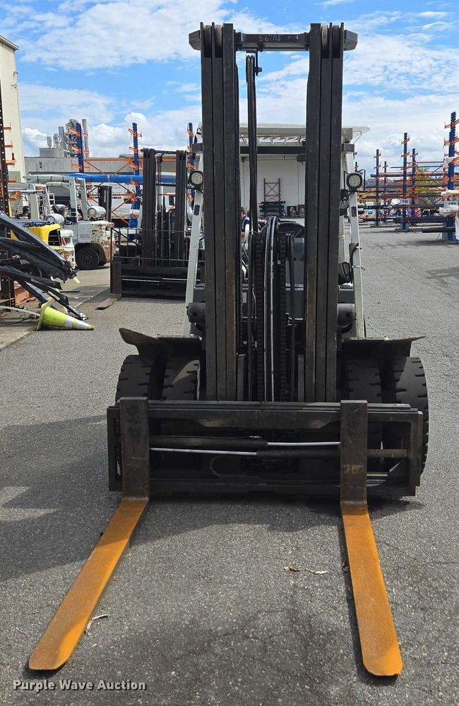 MONTACARGAS 2016 UNICARRIERS PF90YLP