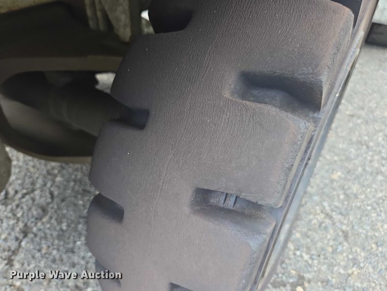 image for item FB9462 2016 UniCarriers PF90YLP forklift