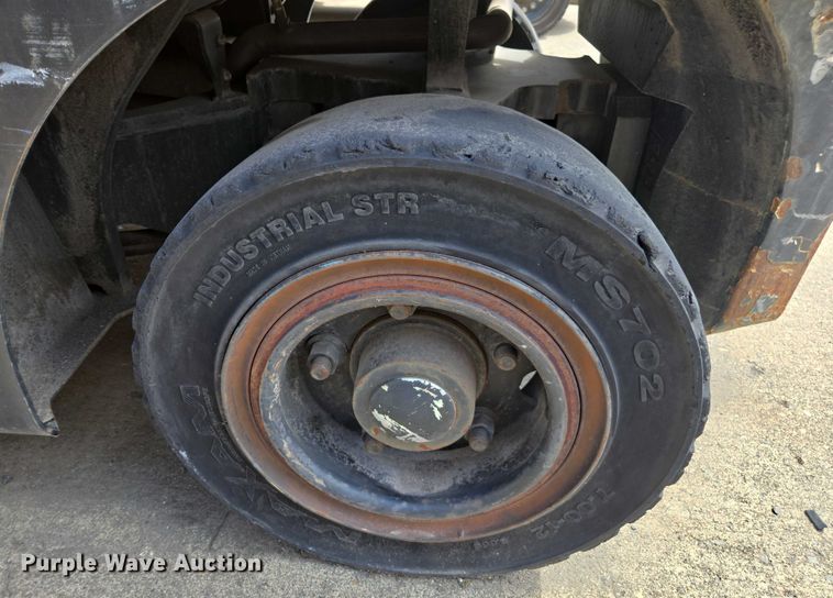 image for item FB9463 2017 Hyster H110FT forklift