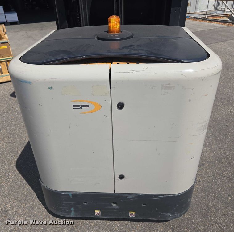 image for item FB9465 2016 Crown SP3520-30 order picker