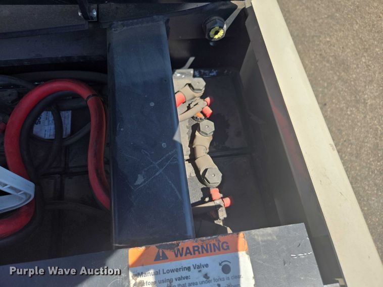 image for item FB9465 2016 Crown SP3520-30 order picker