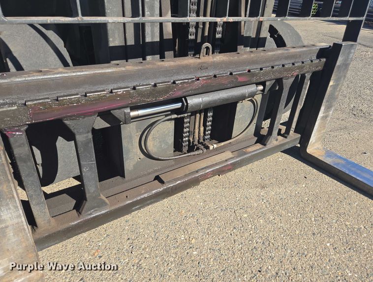 image for item FB9466 2014 Nissan 80 forklift