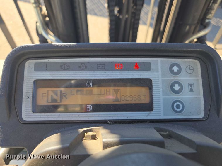 image for item FB9466 2014 Nissan 80 forklift