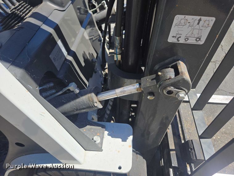 image for item FB9468 2017 UniCarriers PF50 forklift