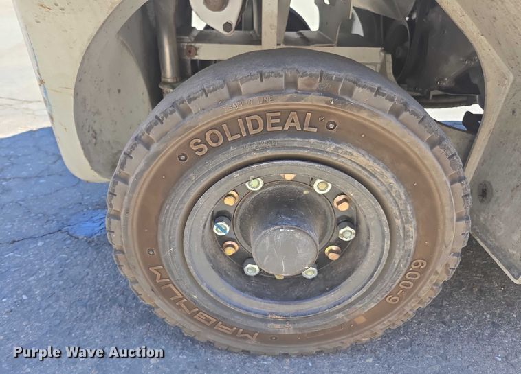 image for item FB9468 2017 UniCarriers PF50 forklift