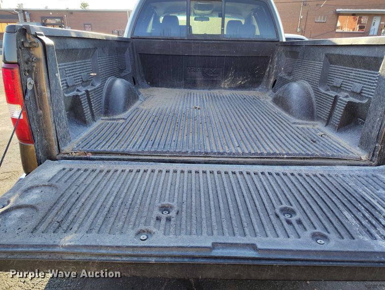 image for item IP9654 2008 Ford F150 SuperCab pickup truck