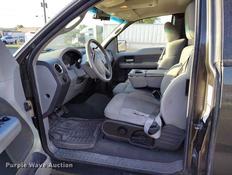 image for item IP9654 2008 Ford F150 SuperCab pickup truck