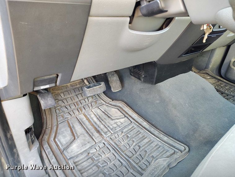 image for item IP9654 2008 Ford F150 SuperCab pickup truck