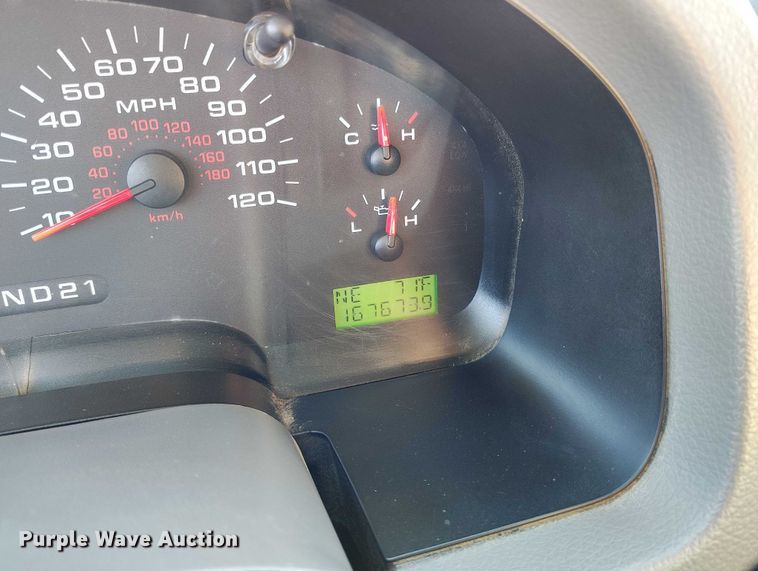 image for item IP9654 2008 Ford F150 SuperCab pickup truck