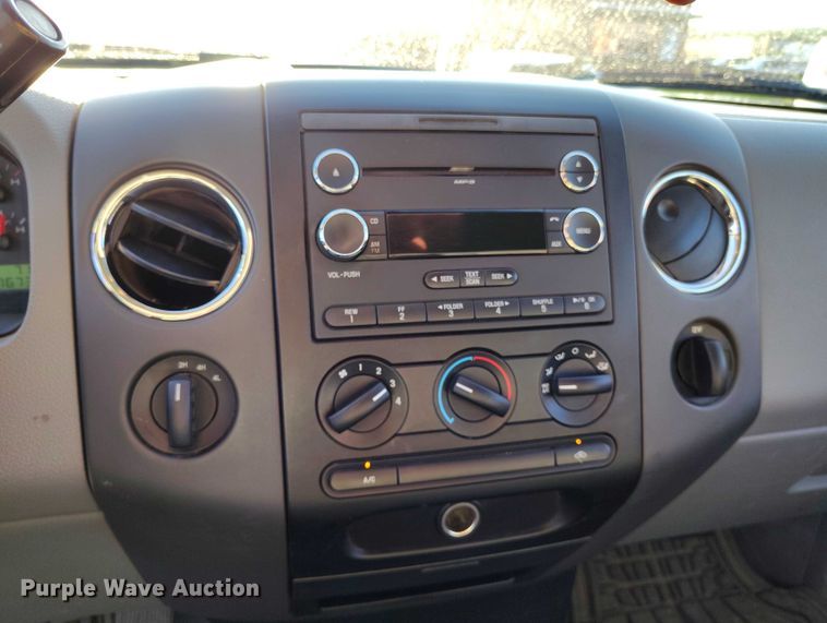 image for item IP9654 2008 Ford F150 SuperCab pickup truck