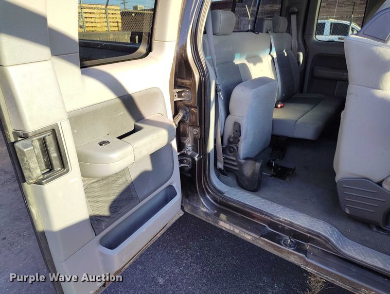 image for item IP9654 2008 Ford F150 SuperCab pickup truck