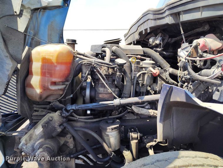 image for item IP9659 2012 International 4300 DuraStar flatbed truck