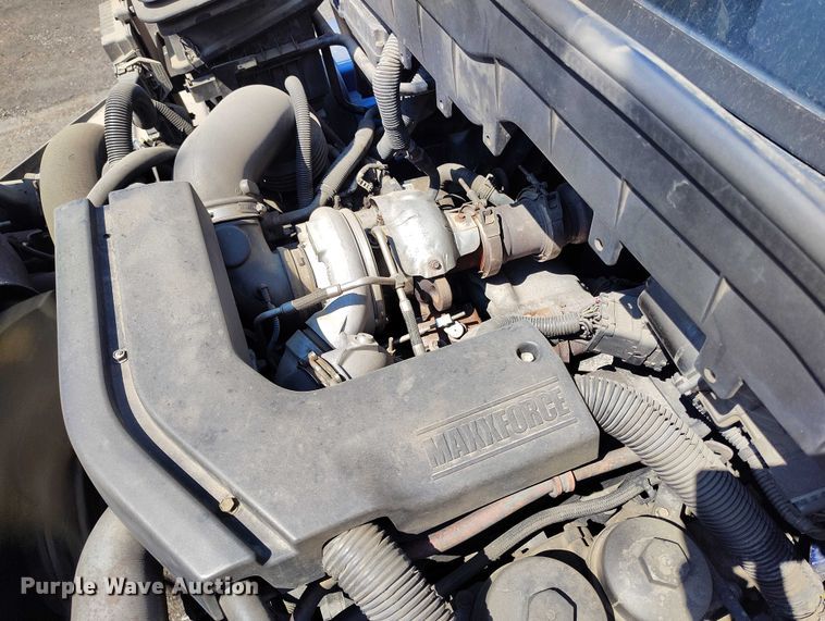 image for item IP9659 2012 International 4300 DuraStar flatbed truck