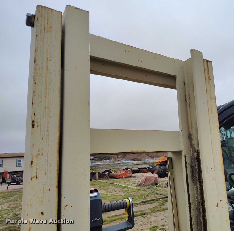 image for item IP9682 Crown 15MT order picker