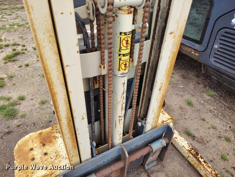 image for item IP9682 Crown 15MT order picker