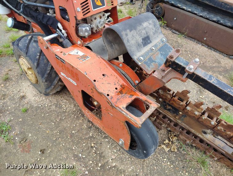 image for item IP9684 2010 Ditch Witch RT24 trencher
