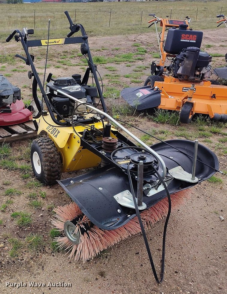 image for item IP9686 Lawn and garden equipment