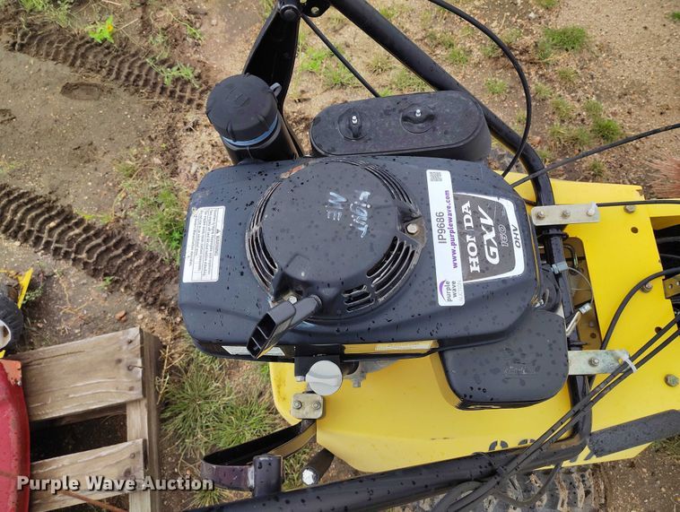 image for item IP9686 Lawn and garden equipment