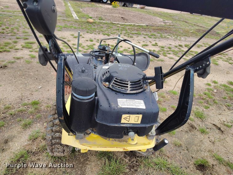 image for item IP9686 Lawn and garden equipment