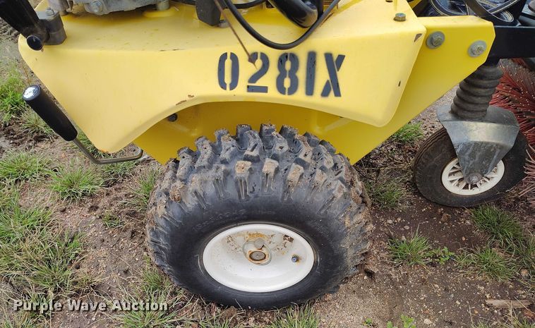 image for item IP9686 Lawn and garden equipment