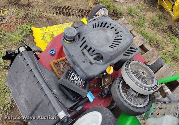 image for item IP9686 Lawn and garden equipment