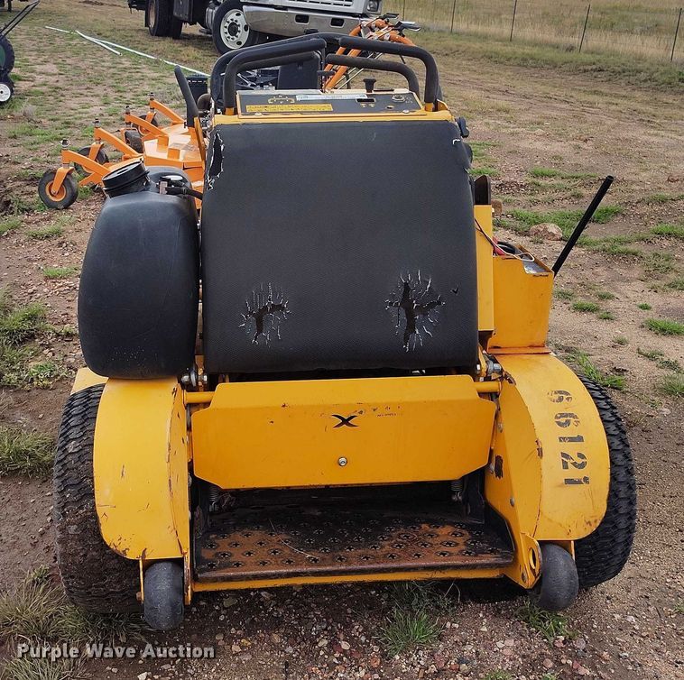 image for item IP9688 (2) 2018 Wright WSTX52SFX730E2A ZTR lawn mowers