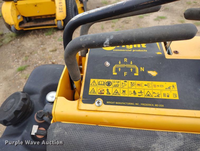 image for item IP9688 (2) 2018 Wright WSTX52SFX730E2A ZTR lawn mowers
